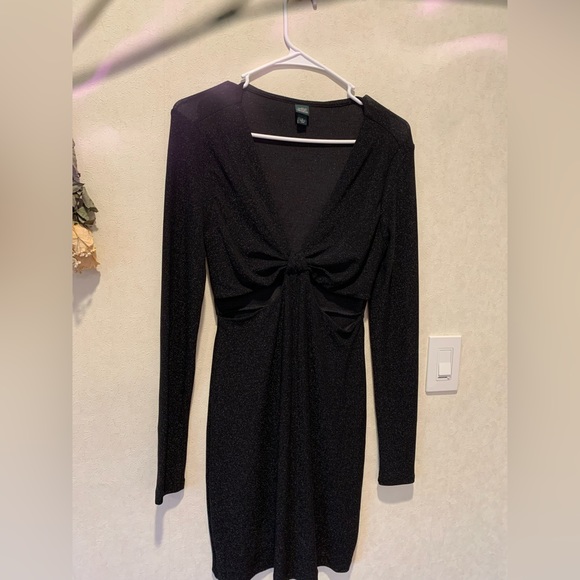 shiny mini  black dress - Picture 1 of 3